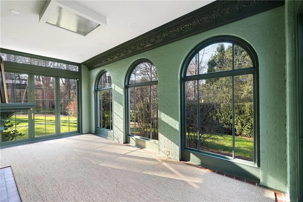 3051 Habersham Road Nw, Atlanta, Georgia 30305, 5 Bedrooms Bedrooms, ,5 BathroomsBathrooms,Residential,For Sale,3051 Habersham Road Nw,7532559