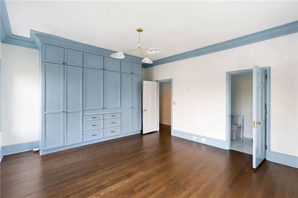 3051 Habersham Road Nw, Atlanta, Georgia 30305, 5 Bedrooms Bedrooms, ,5 BathroomsBathrooms,Residential,For Sale,3051 Habersham Road Nw,7532559