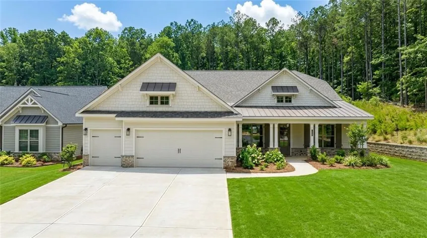 608 Highgrove Circle, Canton, Georgia 30115