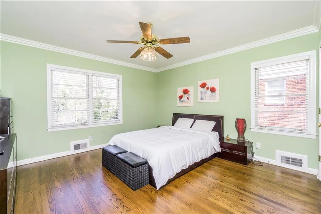 5595 Sherrell Drive, Atlanta, Georgia 30342, 3 Bedrooms Bedrooms, ,2 BathroomsBathrooms,Residential,Sold,5595 Sherrell Drive,6518222