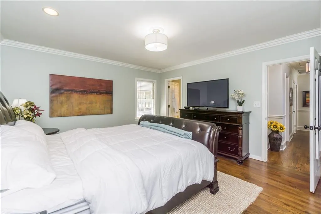 5595 Sherrell Drive, Atlanta, Georgia 30342, 3 Bedrooms Bedrooms, ,2 BathroomsBathrooms,Residential,Sold,5595 Sherrell Drive,6518222