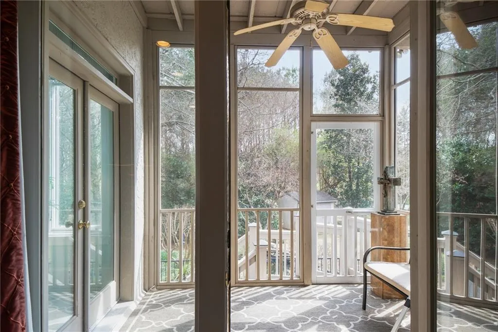 610 Avignon Court, Sandy Springs, Georgia 30350, 3 Bedrooms Bedrooms, ,2 BathroomsBathrooms,Residential,Sold,610 Avignon Court,6699804