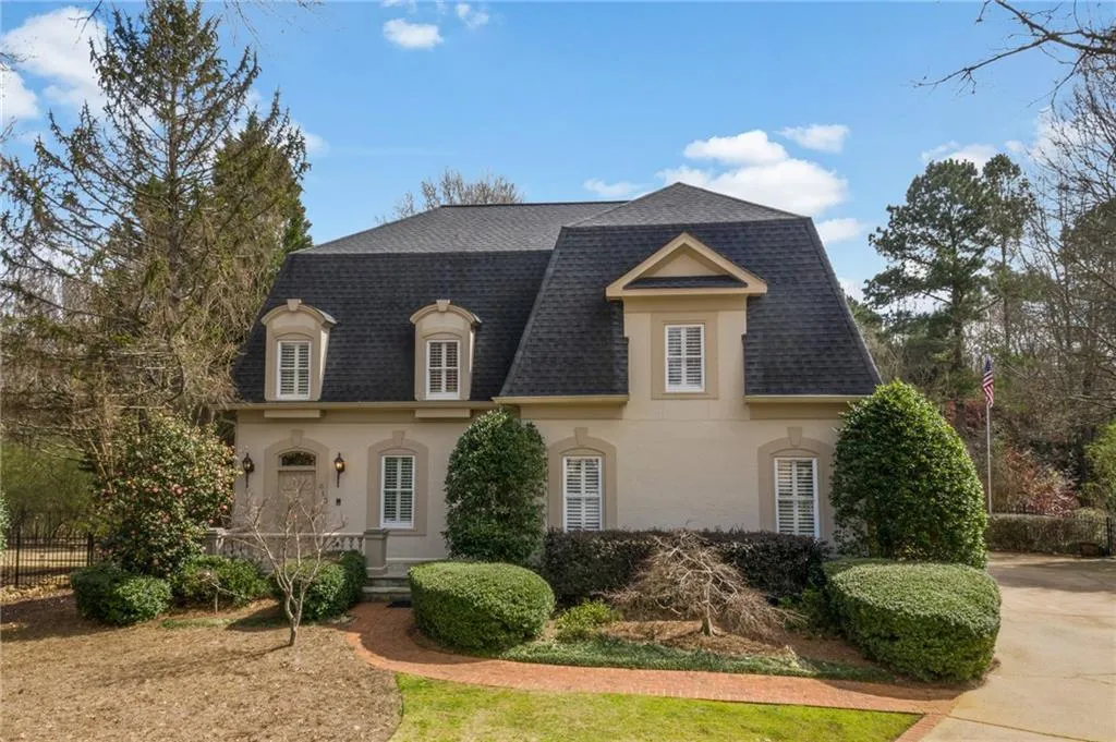 610 Avignon Court, Sandy Springs, Georgia 30350, 3 Bedrooms Bedrooms, ,2 BathroomsBathrooms,Residential,Sold,610 Avignon Court,6699804