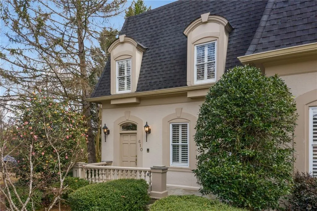610 Avignon Court, Sandy Springs, Georgia 30350, 3 Bedrooms Bedrooms, ,2 BathroomsBathrooms,Residential,Sold,610 Avignon Court,6699804
