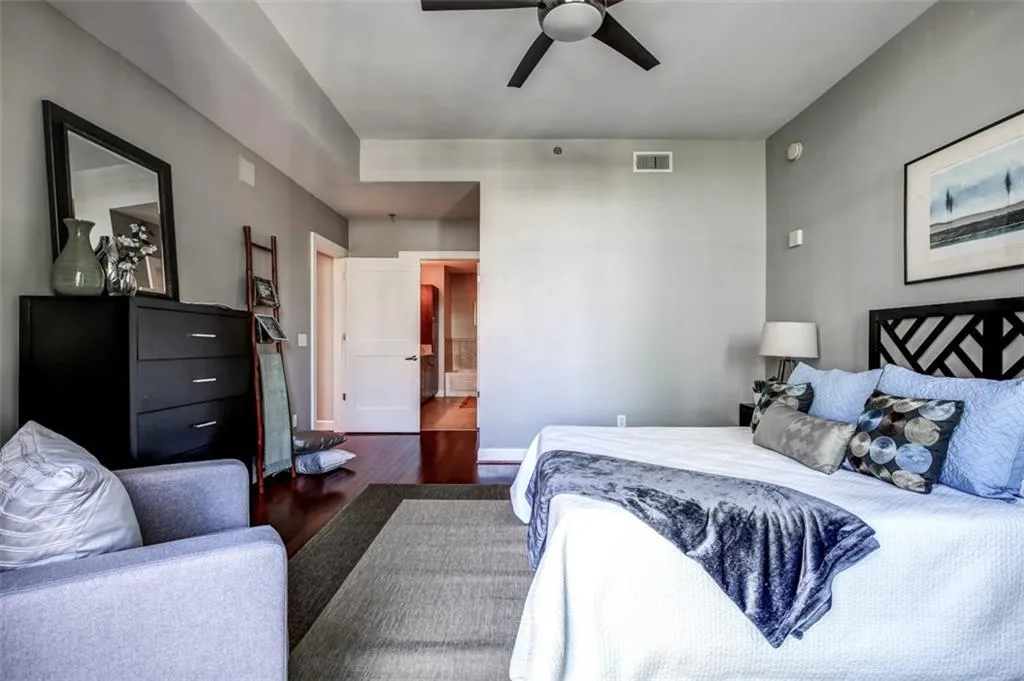 905 Juniper Street Ne Unit 412, Atlanta, Georgia 30309, 2 Bedrooms Bedrooms, ,2 BathroomsBathrooms,Residential,Sold,905 Juniper Street Ne Unit 412,5839424