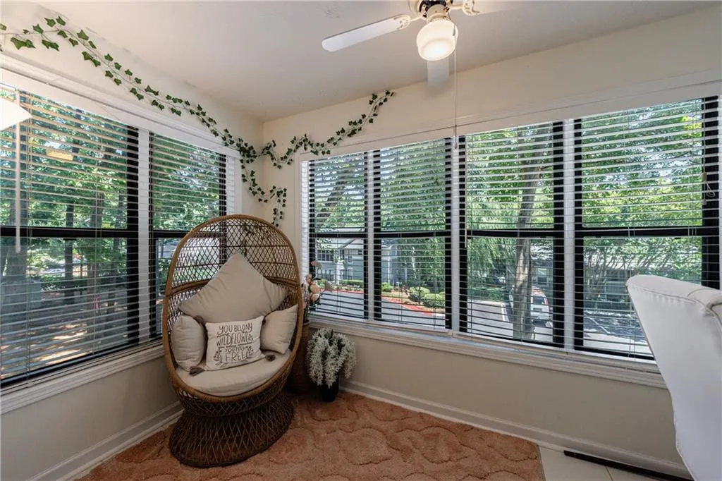 215 Summit North Drive Ne, Atlanta, Georgia 30324, 1 Bedroom Bedrooms, ,1 BathroomBathrooms,Residential,For Sale,215 Summit North Drive Ne,7591802
