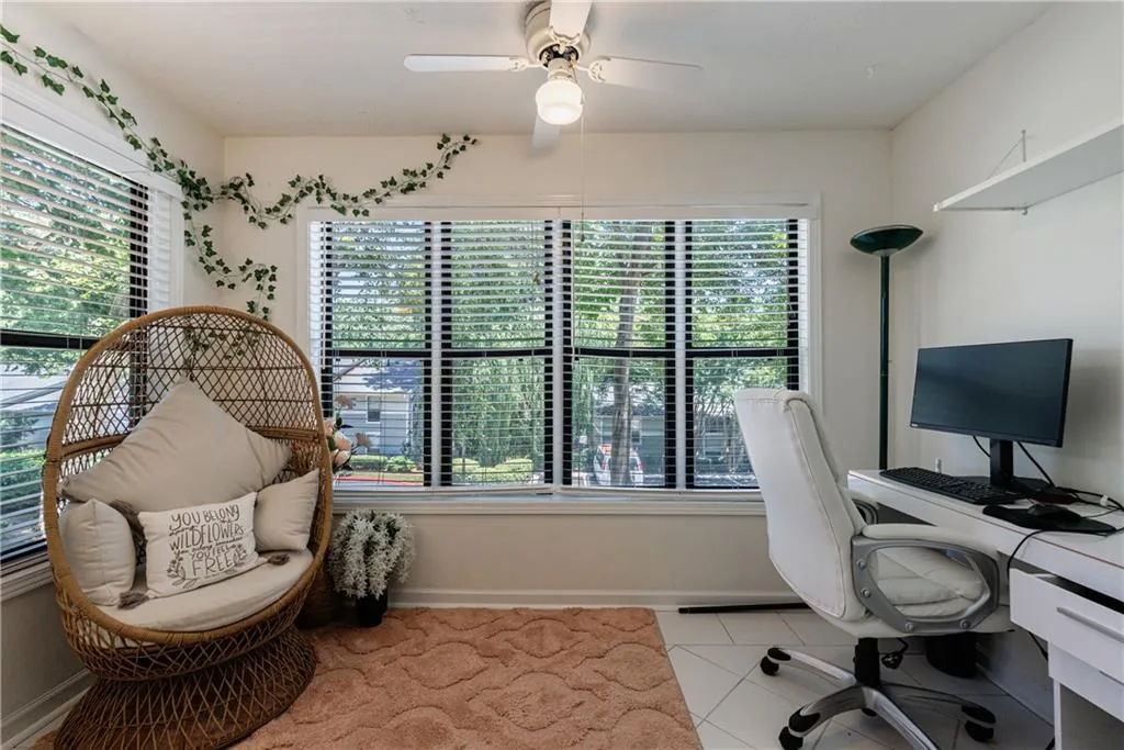215 Summit North Drive Ne, Atlanta, Georgia 30324, 1 Bedroom Bedrooms, ,1 BathroomBathrooms,Residential,For Sale,215 Summit North Drive Ne,7591802