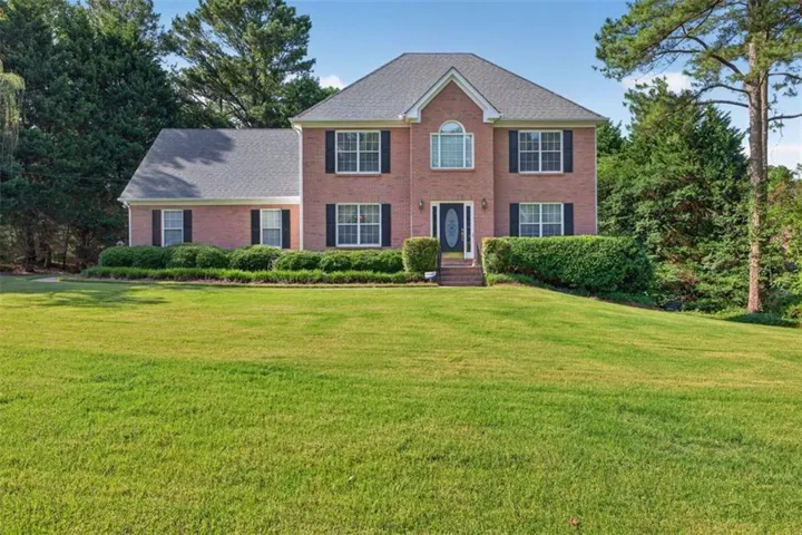 860 Scenic Lake Drive, Lawrenceville, Georgia 30045