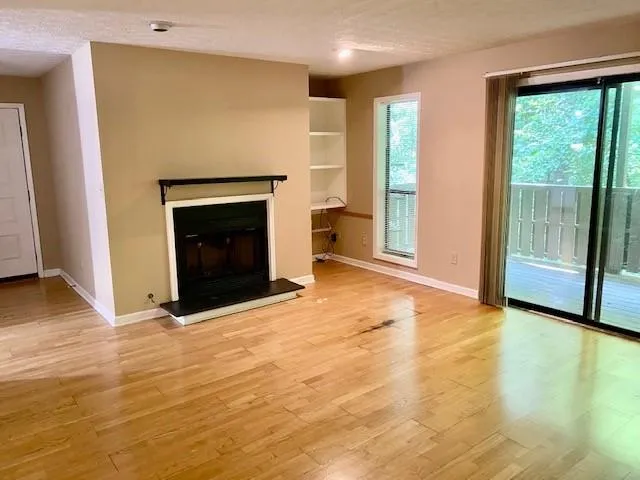 703 Woodcliff Drive, Sandy Springs, Georgia 30350, 1 Bedroom Bedrooms, ,1 BathroomBathrooms,Residential,Sold,703 Woodcliff Drive,7049604