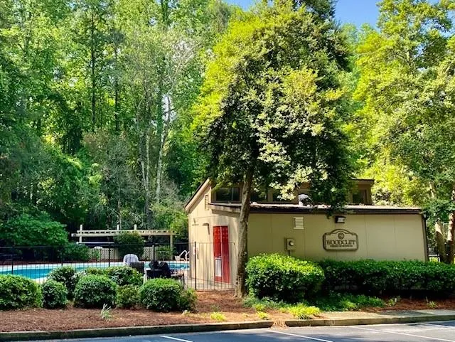 703 Woodcliff Drive, Sandy Springs, Georgia 30350, 1 Bedroom Bedrooms, ,1 BathroomBathrooms,Residential,Sold,703 Woodcliff Drive,7049604