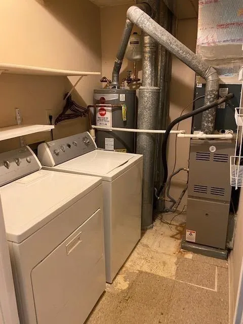 703 Woodcliff Drive, Sandy Springs, Georgia 30350, 1 Bedroom Bedrooms, ,1 BathroomBathrooms,Residential,Sold,703 Woodcliff Drive,7049604