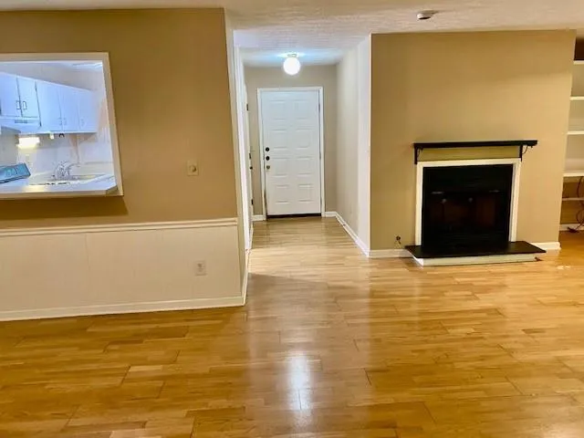 703 Woodcliff Drive, Sandy Springs, Georgia 30350, 1 Bedroom Bedrooms, ,1 BathroomBathrooms,Residential,Sold,703 Woodcliff Drive,7049604