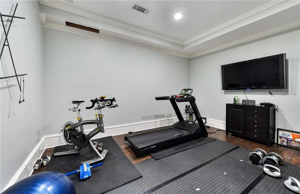 4868 Merlendale Drive, Atlanta, Georgia 30327, 6 Bedrooms Bedrooms, ,6 BathroomsBathrooms,Residential,Sold,4868 Merlendale Drive,6737889