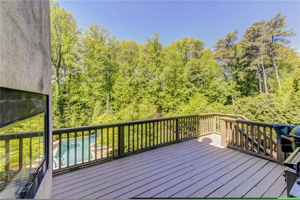 4868 Merlendale Drive, Atlanta, Georgia 30327, 6 Bedrooms Bedrooms, ,6 BathroomsBathrooms,Residential,Sold,4868 Merlendale Drive,6737889