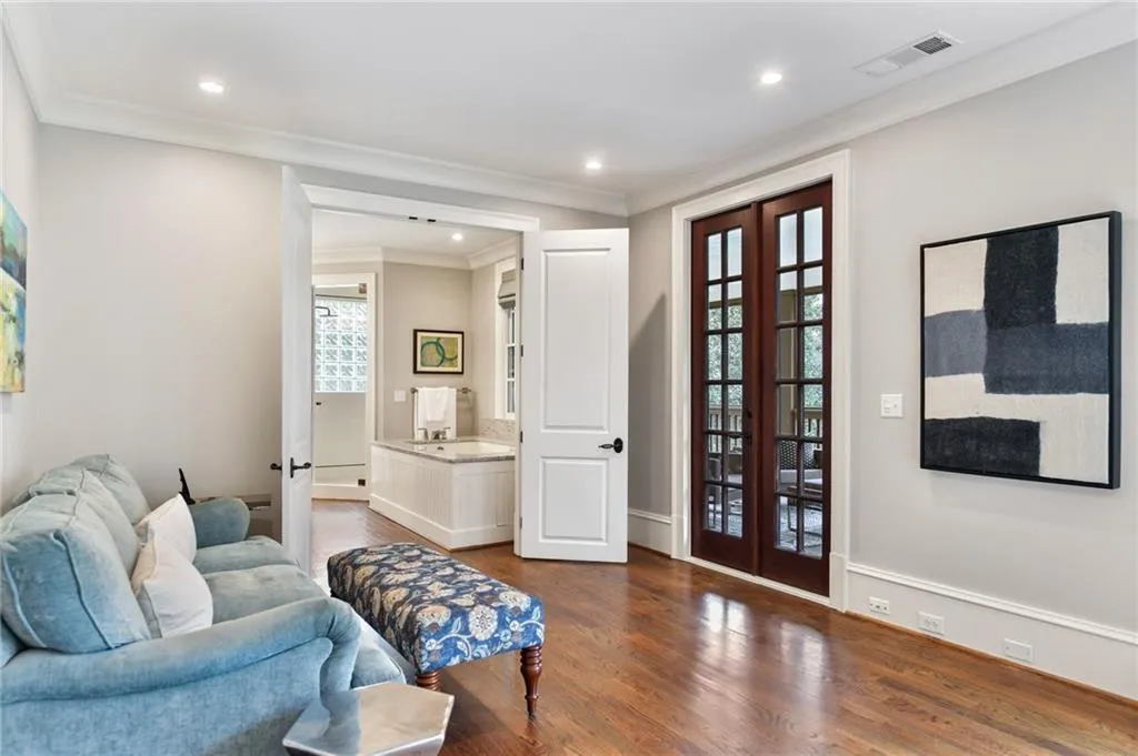 4868 Merlendale Drive, Atlanta, Georgia 30327, 6 Bedrooms Bedrooms, ,6 BathroomsBathrooms,Residential,Sold,4868 Merlendale Drive,6737889