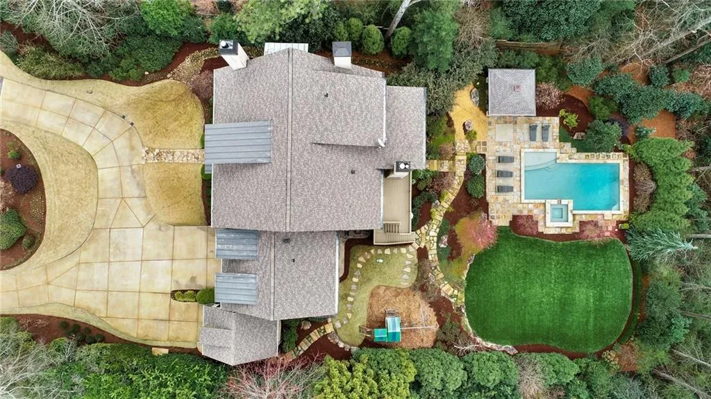 4868 Merlendale Drive, Atlanta, Georgia 30327, 6 Bedrooms Bedrooms, ,6 BathroomsBathrooms,Residential,Sold,4868 Merlendale Drive,6737889