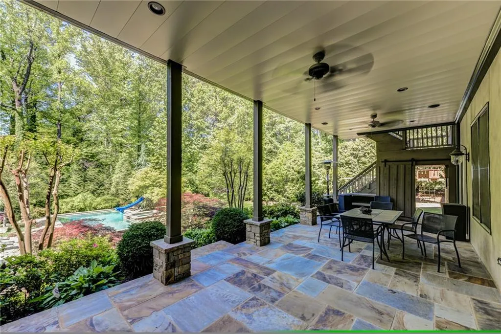 4868 Merlendale Drive, Atlanta, Georgia 30327, 6 Bedrooms Bedrooms, ,6 BathroomsBathrooms,Residential,Sold,4868 Merlendale Drive,6737889