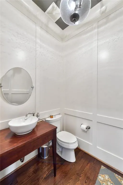 4868 Merlendale Drive, Atlanta, Georgia 30327, 6 Bedrooms Bedrooms, ,6 BathroomsBathrooms,Residential,Sold,4868 Merlendale Drive,6737889