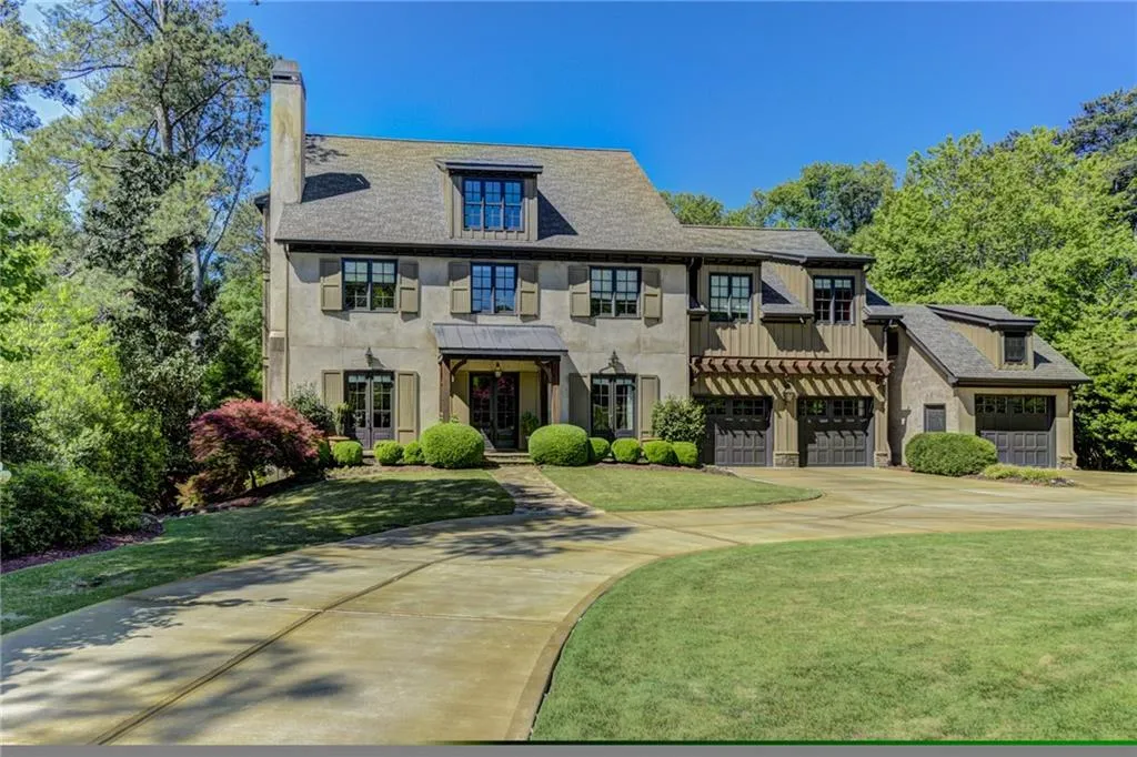 4868 Merlendale Drive, Atlanta, Georgia 30327, 6 Bedrooms Bedrooms, ,6 BathroomsBathrooms,Residential,Sold,4868 Merlendale Drive,6737889