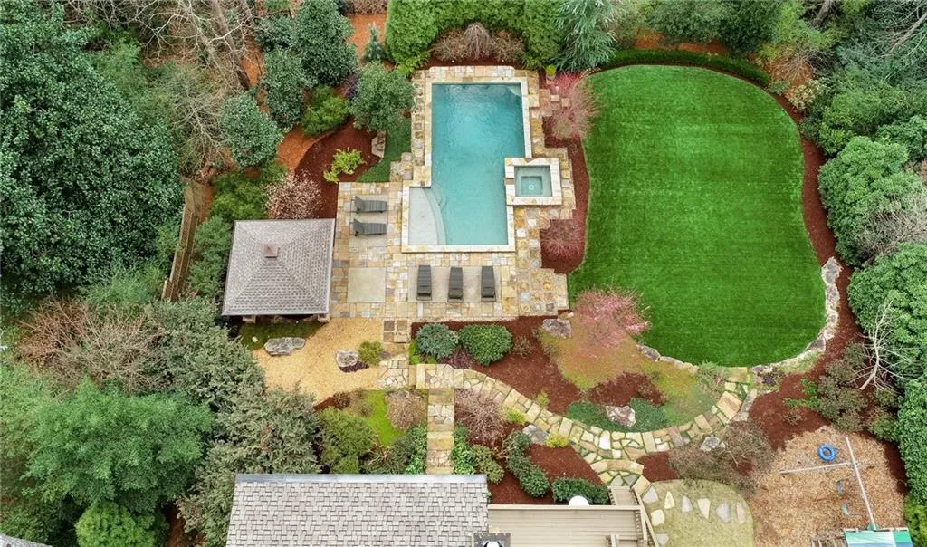 4868 Merlendale Drive, Atlanta, Georgia 30327, 6 Bedrooms Bedrooms, ,6 BathroomsBathrooms,Residential,Sold,4868 Merlendale Drive,6737889