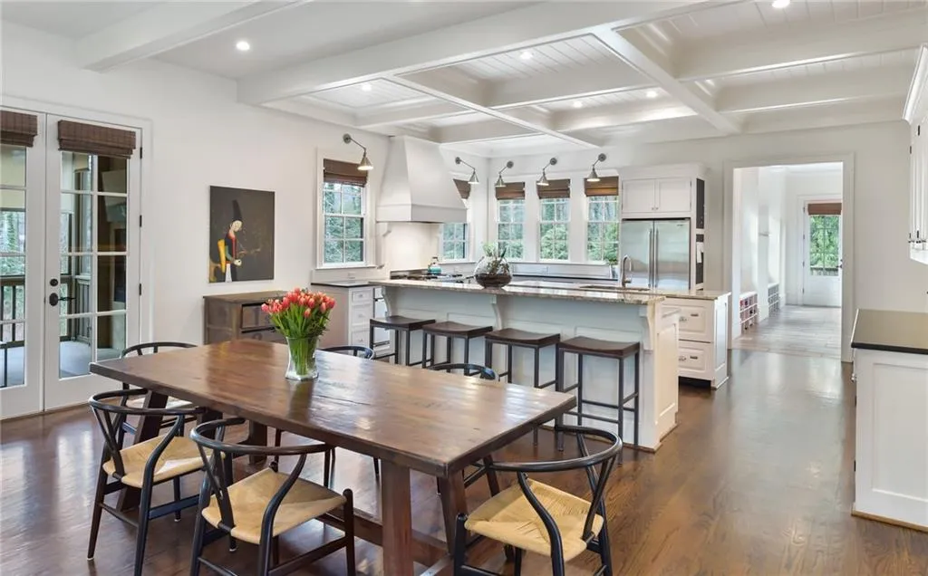 4868 Merlendale Drive, Atlanta, Georgia 30327, 6 Bedrooms Bedrooms, ,6 BathroomsBathrooms,Residential,Sold,4868 Merlendale Drive,6737889