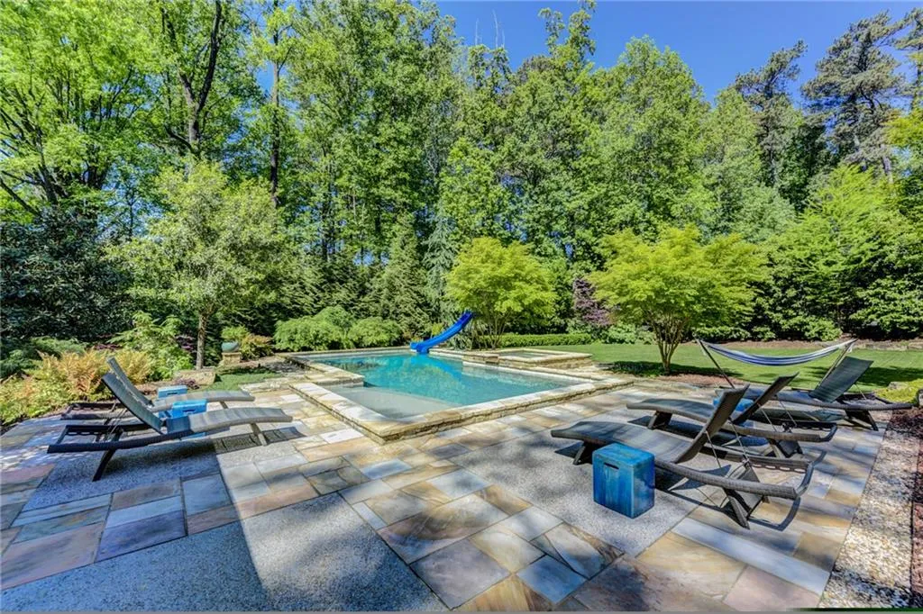 4868 Merlendale Drive, Atlanta, Georgia 30327, 6 Bedrooms Bedrooms, ,6 BathroomsBathrooms,Residential,Sold,4868 Merlendale Drive,6737889