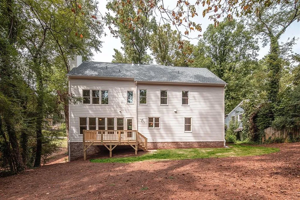 51 Spruell Springs Road, Atlanta, Georgia 30342, 5 Bedrooms Bedrooms, ,4 BathroomsBathrooms,Residential,Sold,51 Spruell Springs Road,6069329