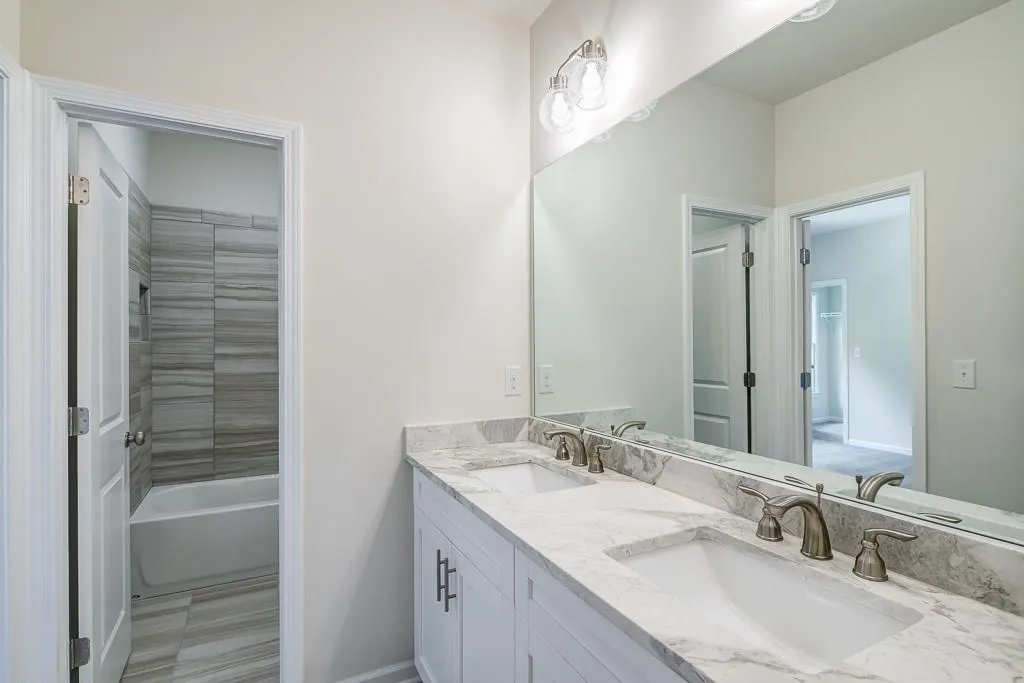 51 Spruell Springs Road, Atlanta, Georgia 30342, 5 Bedrooms Bedrooms, ,4 BathroomsBathrooms,Residential,Sold,51 Spruell Springs Road,6069329