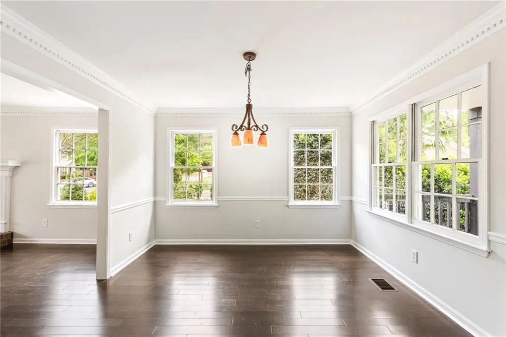 9125 Carroll Manor Drive, Atlanta, Georgia 30350, 3 Bedrooms Bedrooms, ,2 BathroomsBathrooms,Residential,Sold,9125 Carroll Manor Drive,6714715