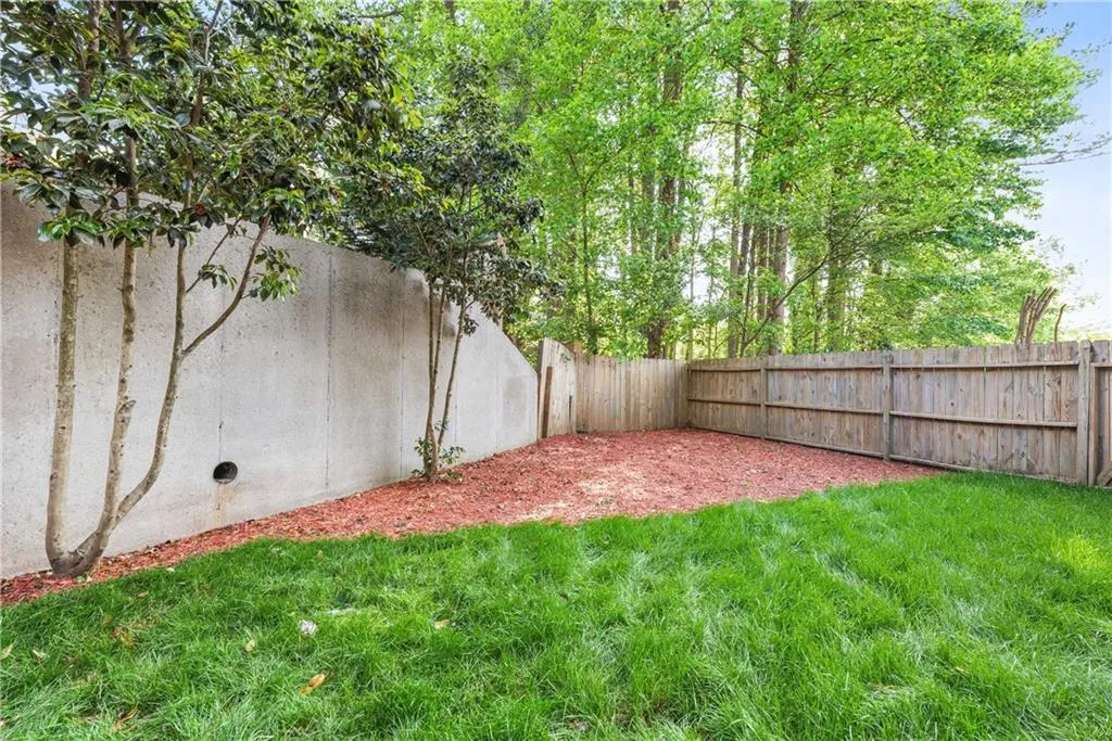 9125 Carroll Manor Drive, Atlanta, Georgia 30350, 3 Bedrooms Bedrooms, ,2 BathroomsBathrooms,Residential,Sold,9125 Carroll Manor Drive,6714715