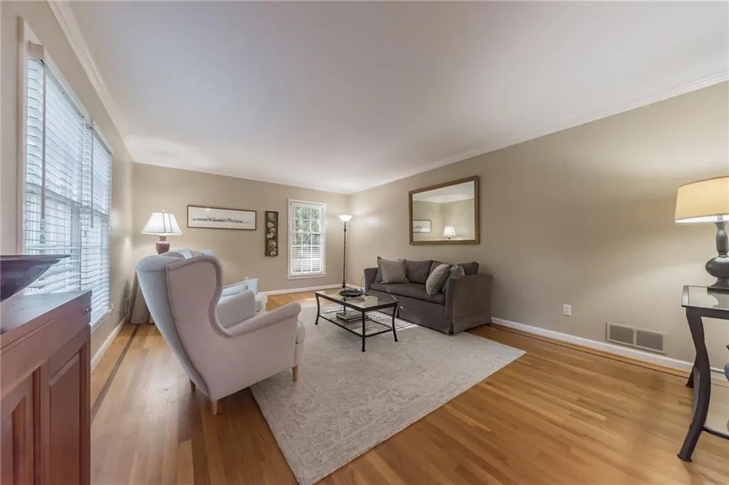 1085 Balmoral Road, Atlanta, Georgia 30319, 4 Bedrooms Bedrooms, ,2 BathroomsBathrooms,Residential,Sold,1085 Balmoral Road,6635856