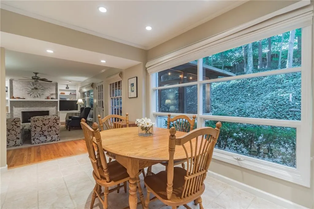 1085 Balmoral Road, Atlanta, Georgia 30319, 4 Bedrooms Bedrooms, ,2 BathroomsBathrooms,Residential,Sold,1085 Balmoral Road,6635856
