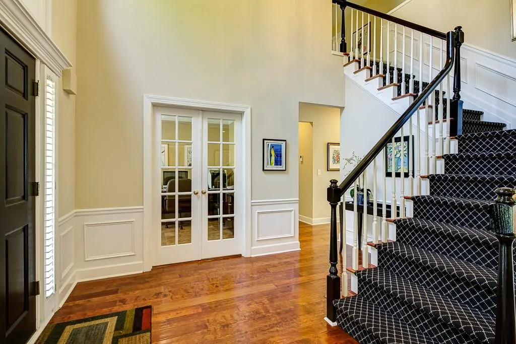 310 Craighead Drive, Sandy Springs, Georgia 30319, 4 Bedrooms Bedrooms, ,3 BathroomsBathrooms,Residential,Sold,310 Craighead Drive,5715260