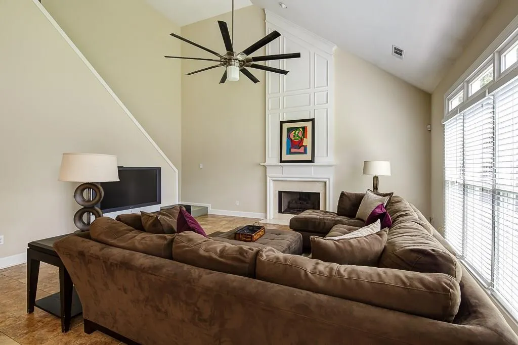 310 Craighead Drive, Sandy Springs, Georgia 30319, 4 Bedrooms Bedrooms, ,3 BathroomsBathrooms,Residential,Sold,310 Craighead Drive,5715260