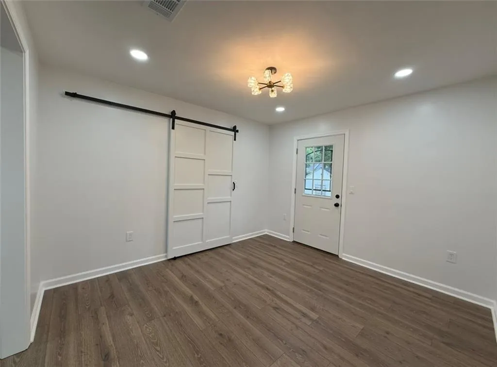 530 Park Valley Drive, Atlanta, Georgia 30318, 3 Bedrooms Bedrooms, ,2 BathroomsBathrooms,Residential,For Sale,530 Park Valley Drive,7623652
