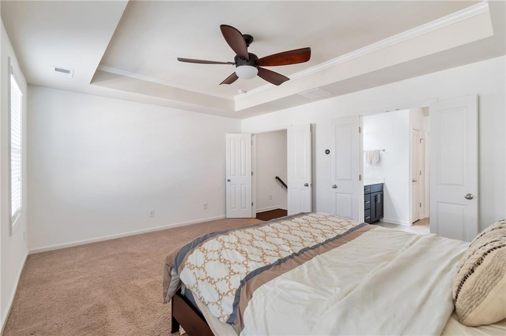 Spacious primary bedroom Spacious primary bedroom