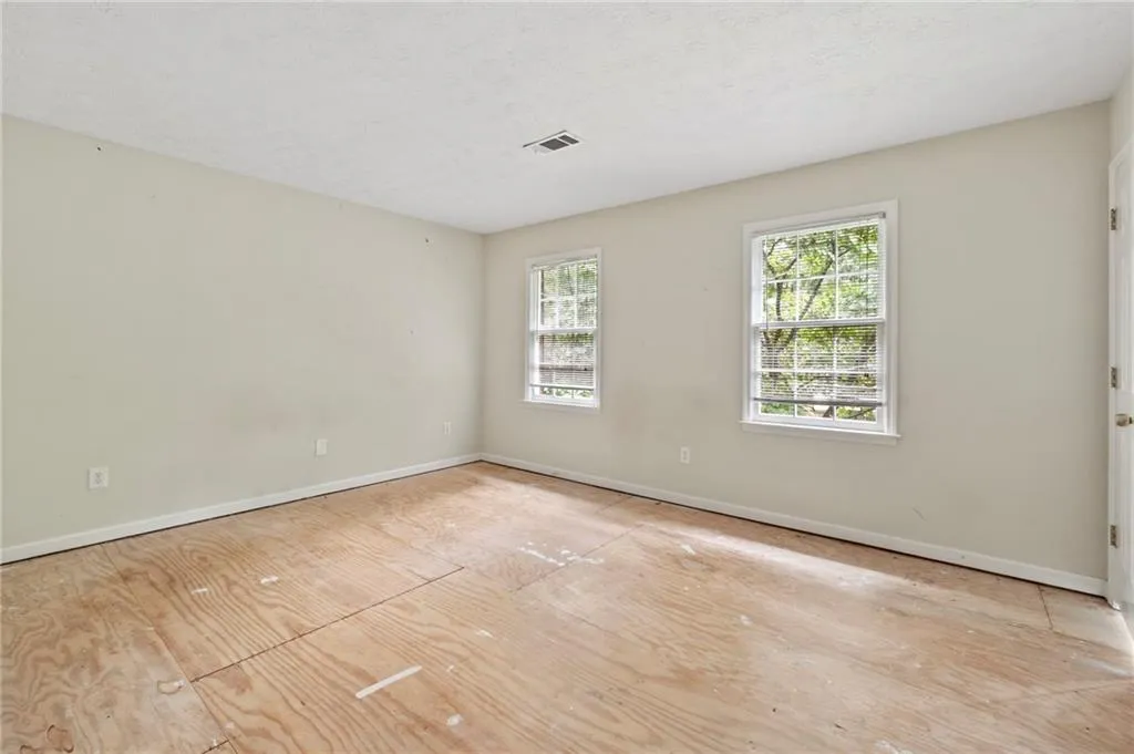 315 Amador Circle, Sandy Springs, Georgia 30350, 4 Bedrooms Bedrooms, ,2 BathroomsBathrooms,Residential,Sold,315 Amador Circle,6946307