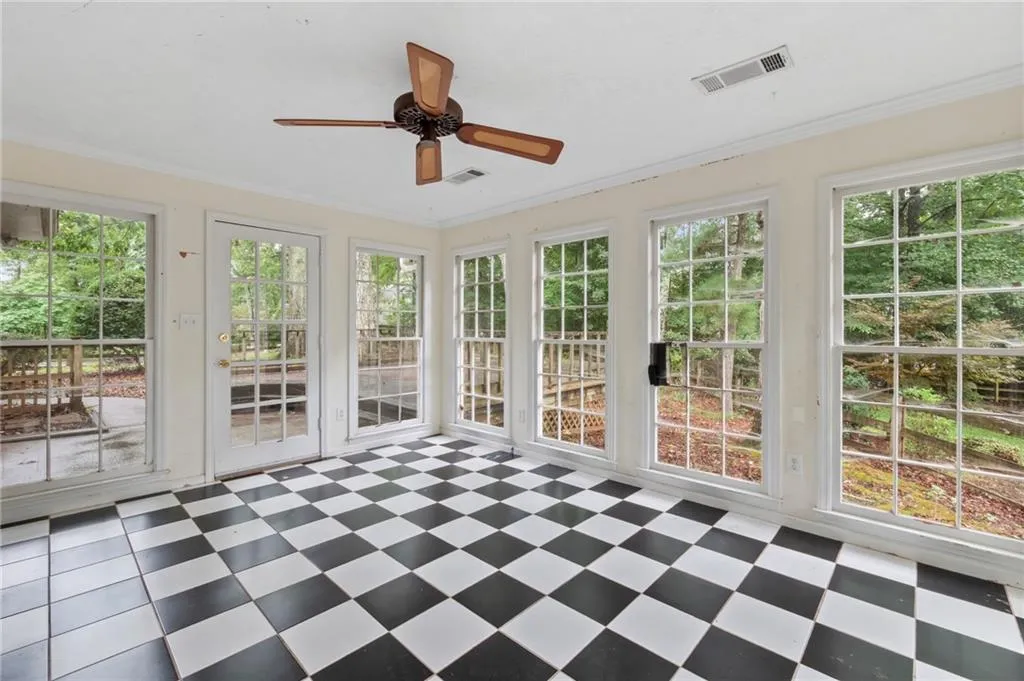 315 Amador Circle, Sandy Springs, Georgia 30350, 4 Bedrooms Bedrooms, ,2 BathroomsBathrooms,Residential,Sold,315 Amador Circle,6946307