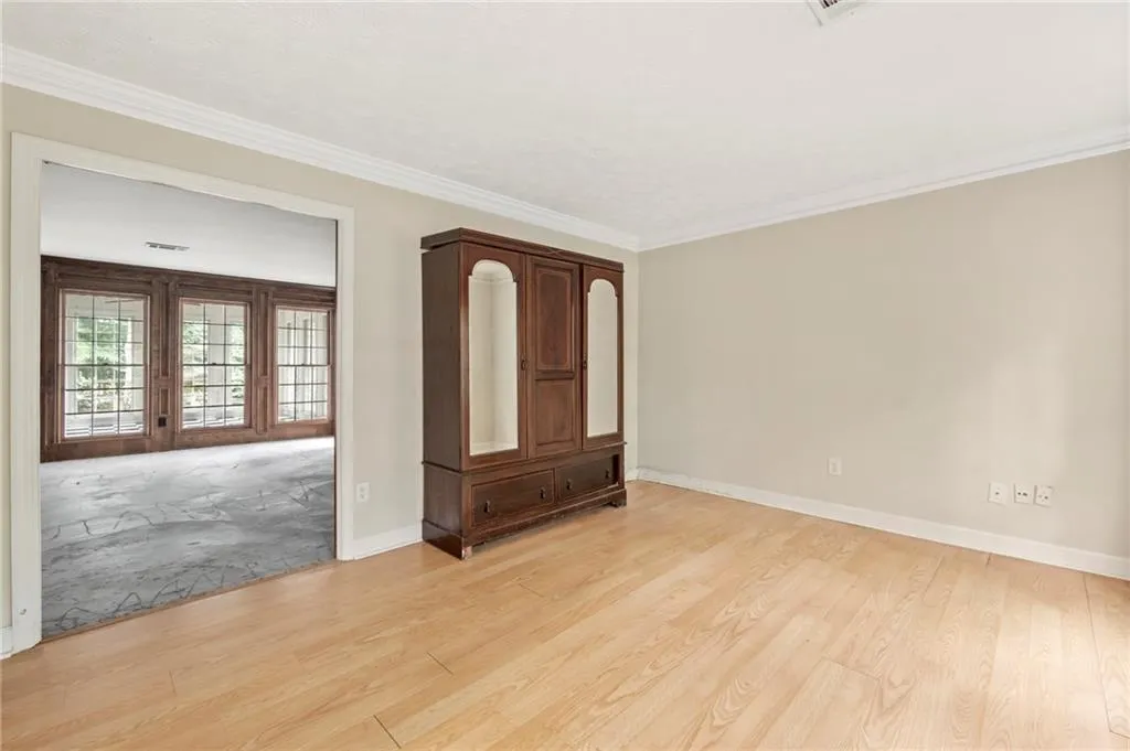 315 Amador Circle, Sandy Springs, Georgia 30350, 4 Bedrooms Bedrooms, ,2 BathroomsBathrooms,Residential,Sold,315 Amador Circle,6946307