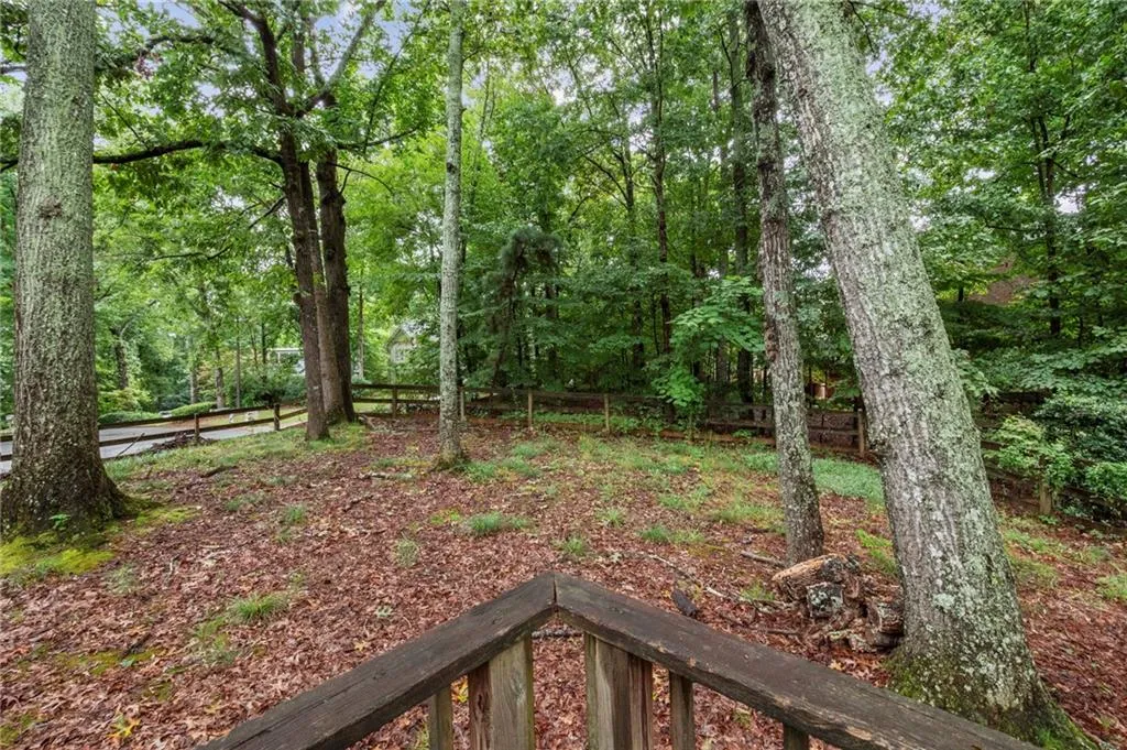 315 Amador Circle, Sandy Springs, Georgia 30350, 4 Bedrooms Bedrooms, ,2 BathroomsBathrooms,Residential,Sold,315 Amador Circle,6946307