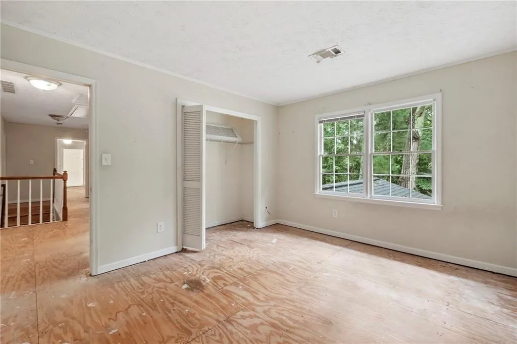 315 Amador Circle, Sandy Springs, Georgia 30350, 4 Bedrooms Bedrooms, ,2 BathroomsBathrooms,Residential,Sold,315 Amador Circle,6946307