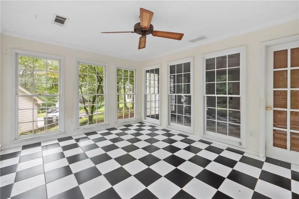 315 Amador Circle, Sandy Springs, Georgia 30350, 4 Bedrooms Bedrooms, ,2 BathroomsBathrooms,Residential,Sold,315 Amador Circle,6946307