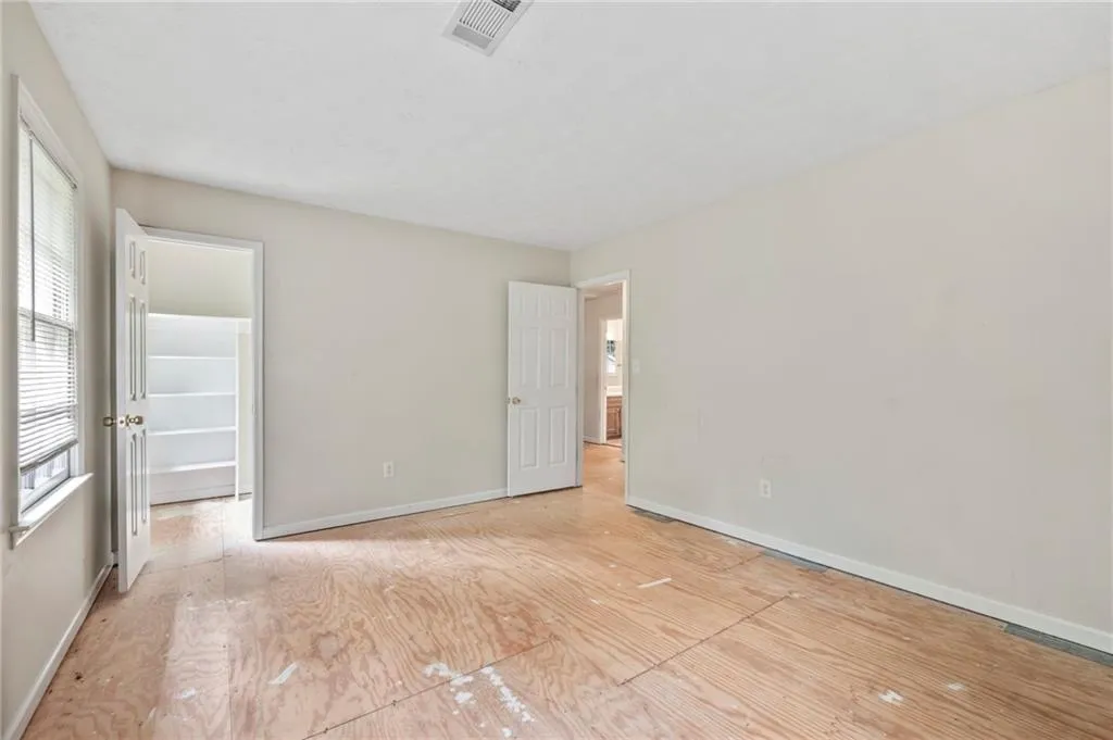 315 Amador Circle, Sandy Springs, Georgia 30350, 4 Bedrooms Bedrooms, ,2 BathroomsBathrooms,Residential,Sold,315 Amador Circle,6946307