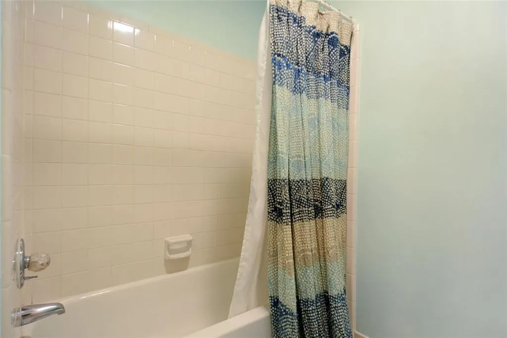 1011 Camden Court, Atlanta, Georgia 30327, 2 Bedrooms Bedrooms, ,2 BathroomsBathrooms,Residential,Sold,1011 Camden Court,6836750 1011 Camden Court, Atlanta, Georgia 30327, 2 Bedrooms Bedrooms, ,2 BathroomsBathrooms,Residential,Sold,1011 Camden Court,6836750