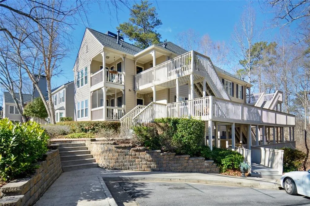 1011 Camden Court, Atlanta, Georgia 30327, 2 Bedrooms Bedrooms, ,2 BathroomsBathrooms,Residential,Sold,1011 Camden Court,6836750 1011 Camden Court, Atlanta, Georgia 30327, 2 Bedrooms Bedrooms, ,2 BathroomsBathrooms,Residential,Sold,1011 Camden Court,6836750