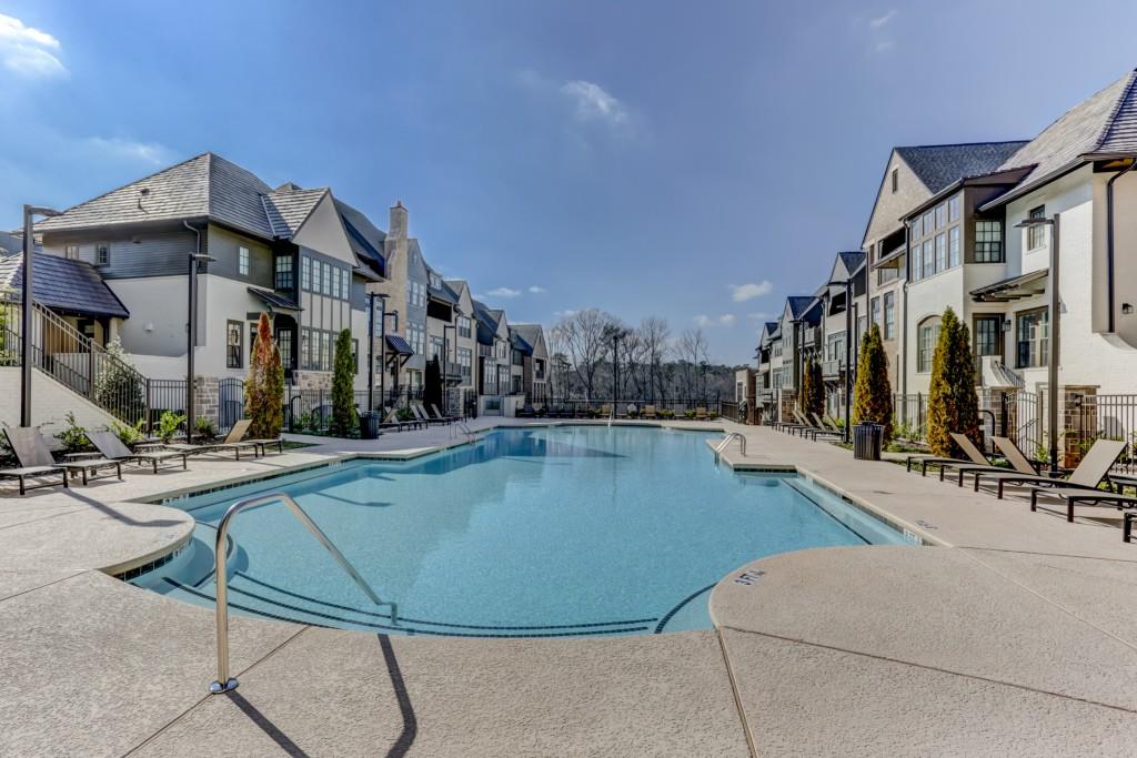 Aria Amenity - Pool