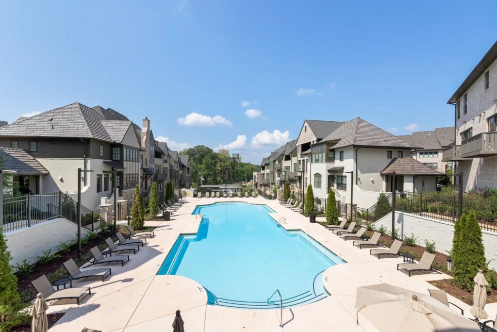 Aria Amenity - Pool
