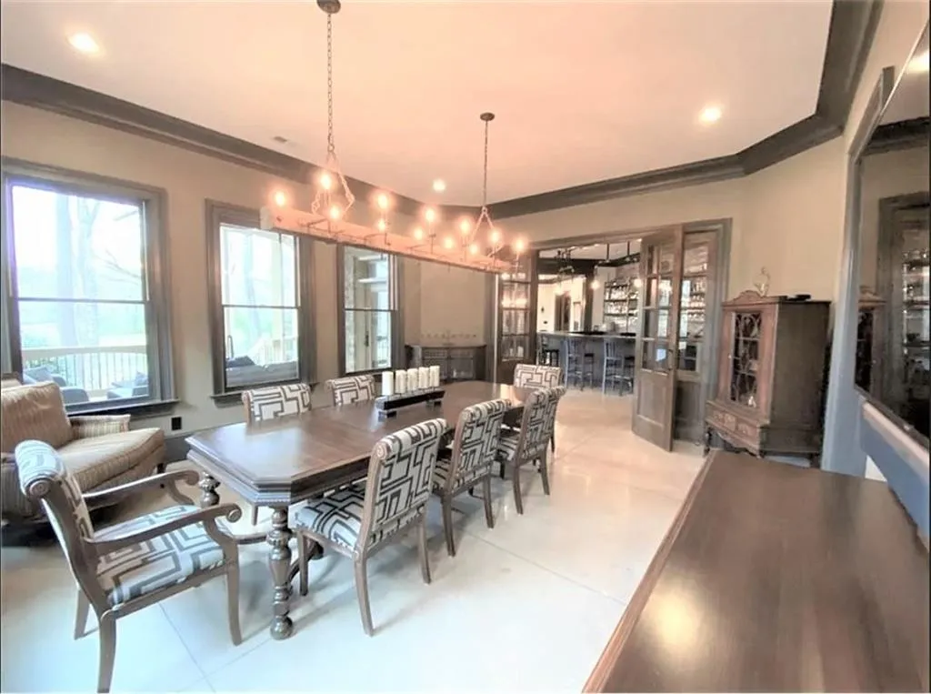 260 Rivermere Way, Sandy Springs, Georgia 30350, 6 Bedrooms Bedrooms, ,6 BathroomsBathrooms,Residential,Sold,260 Rivermere Way,7018052