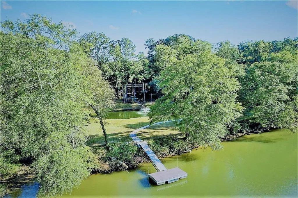 260 Rivermere Way, Sandy Springs, Georgia 30350, 6 Bedrooms Bedrooms, ,6 BathroomsBathrooms,Residential,Sold,260 Rivermere Way,7018052