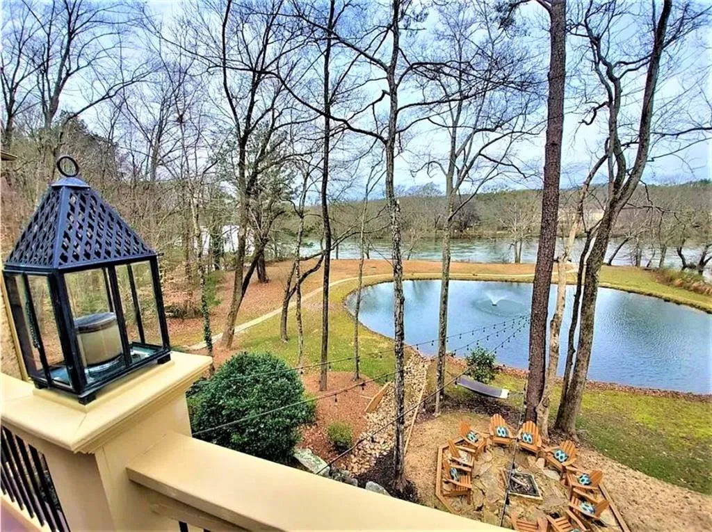 260 Rivermere Way, Sandy Springs, Georgia 30350, 6 Bedrooms Bedrooms, ,6 BathroomsBathrooms,Residential,Sold,260 Rivermere Way,7018052